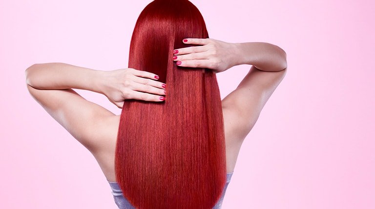 Barvani lasje: katera je najboljša rutina za ohranjanje čudovitih las?